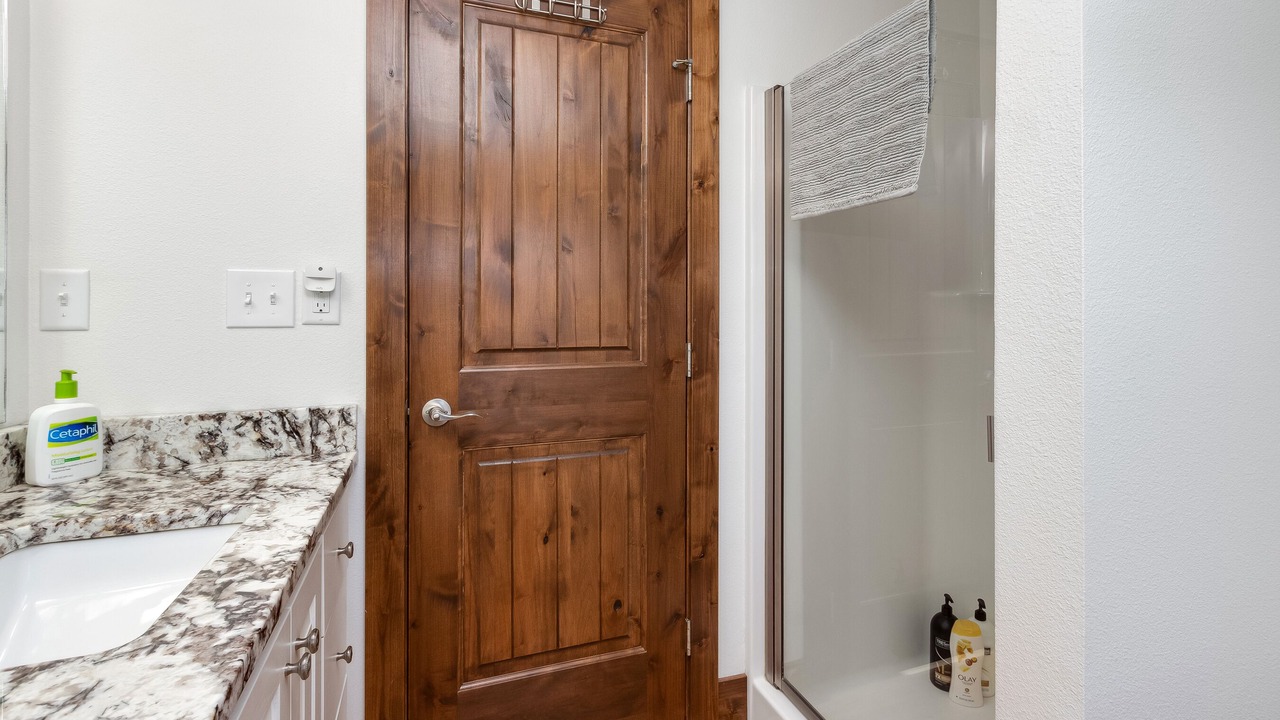 Photo of Bathroom in University Park