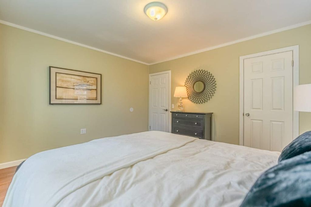 Photo of Bedroom in Richland