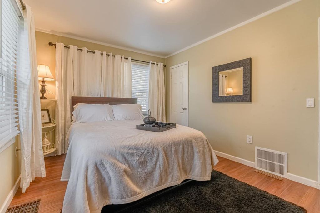 Photo of Bedroom in Richland
