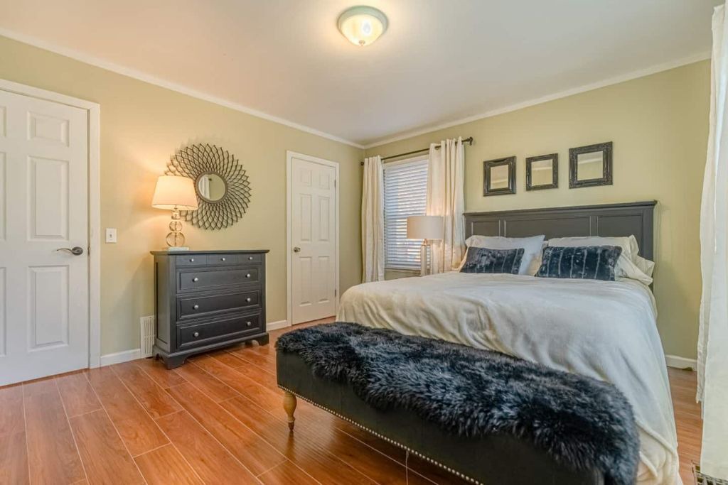 Photo of Bedroom in Richland