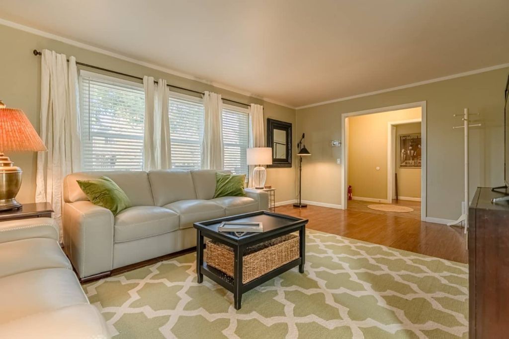 Photo of Livingroom in Richland
