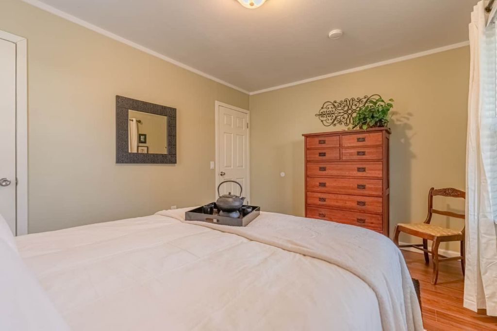 Photo of Bedroom in Richland