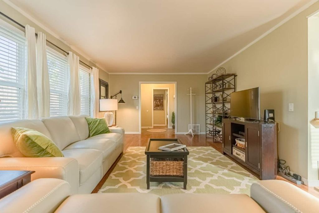 Photo of Livingroom in Richland