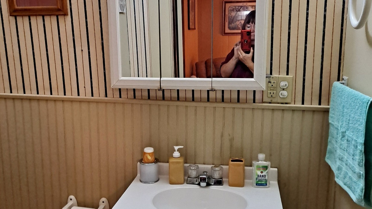Photo of Bathroom in Troy