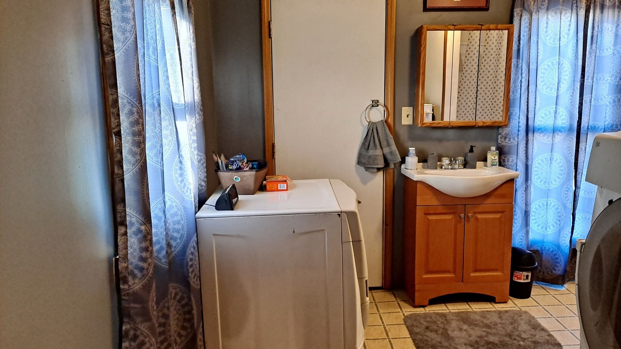 Photo of Bathroom in Troy