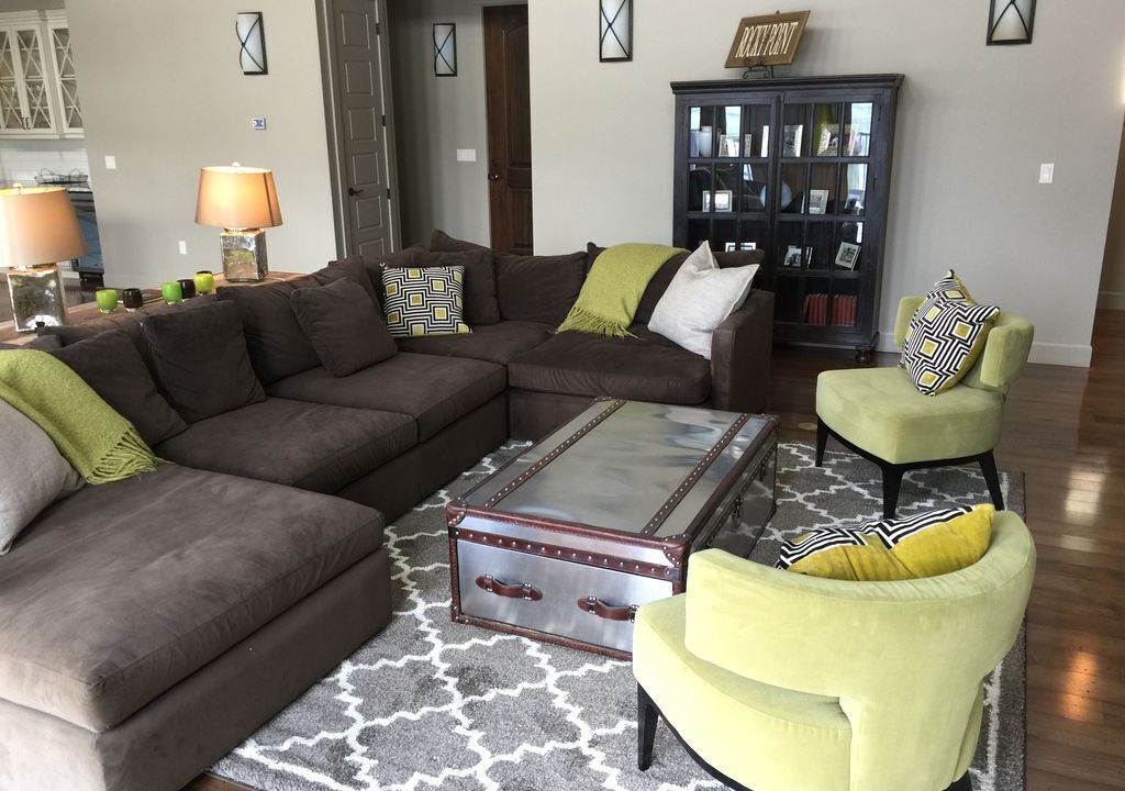 Photo of Livingroom in Manson