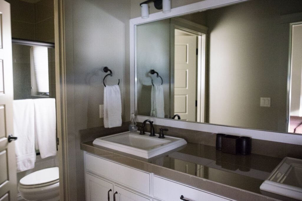 Photo of Bathroom in Manson