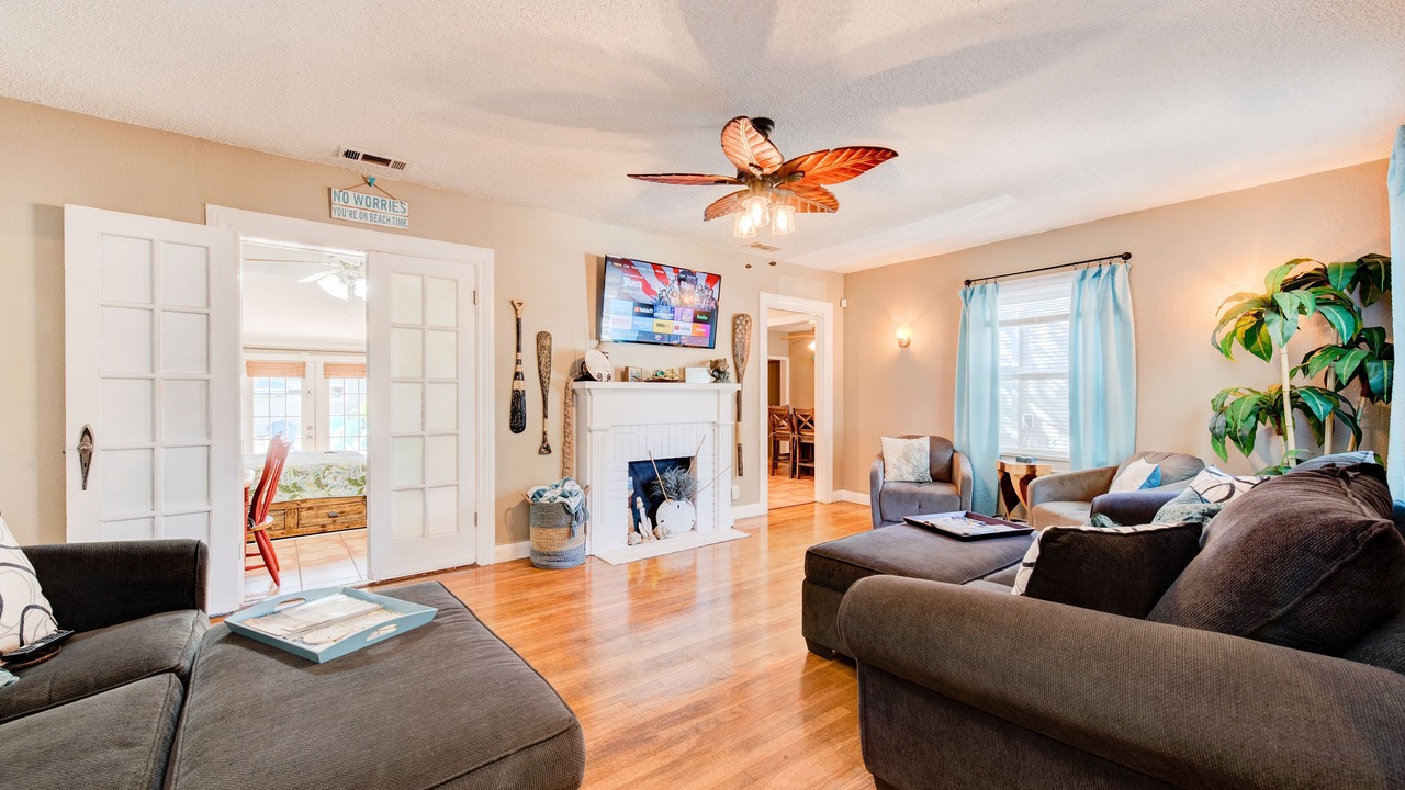 Photo of Livingroom in Heart of Lubbock