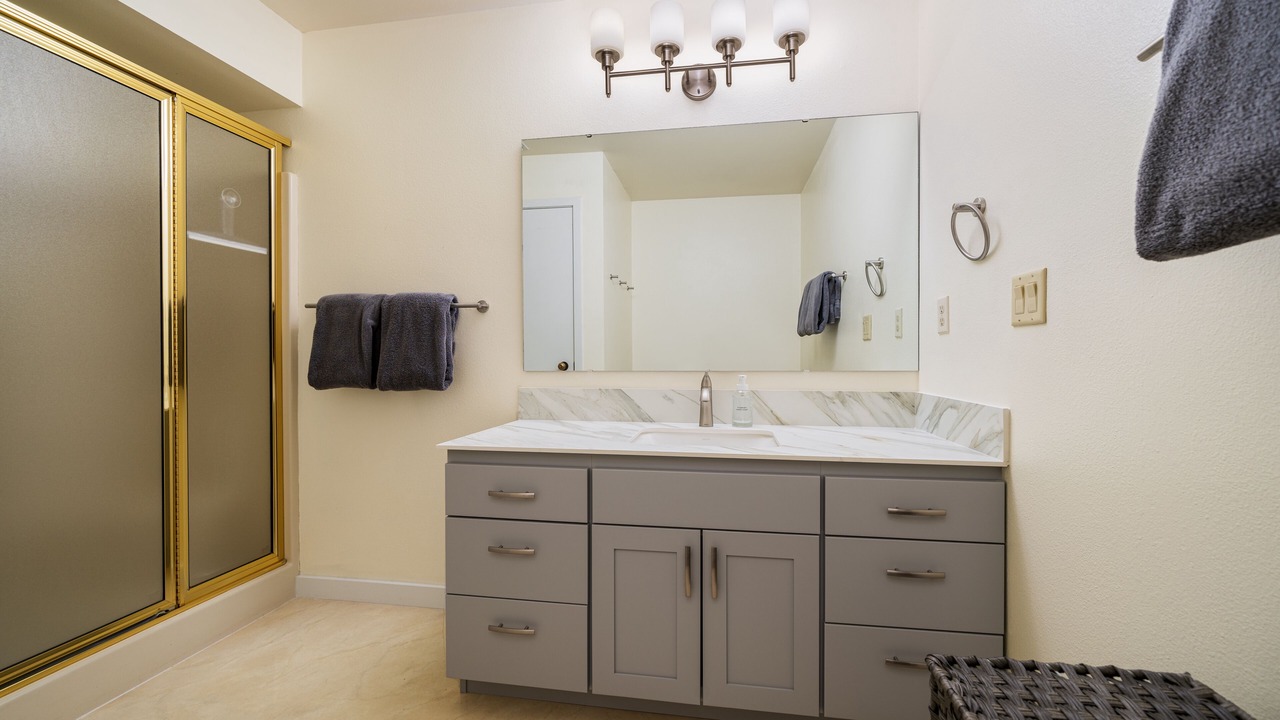Photo of Bathroom in Wapato Point