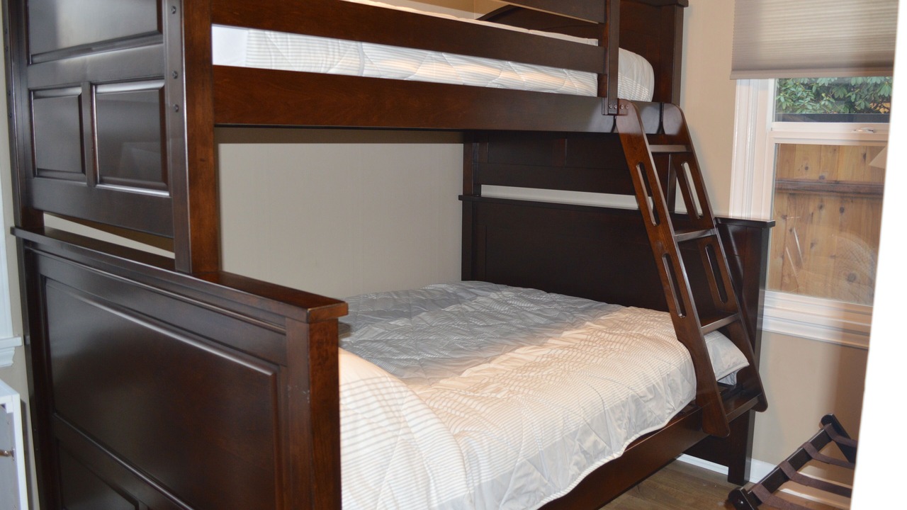 Photo of Bedroom in Crown Hill