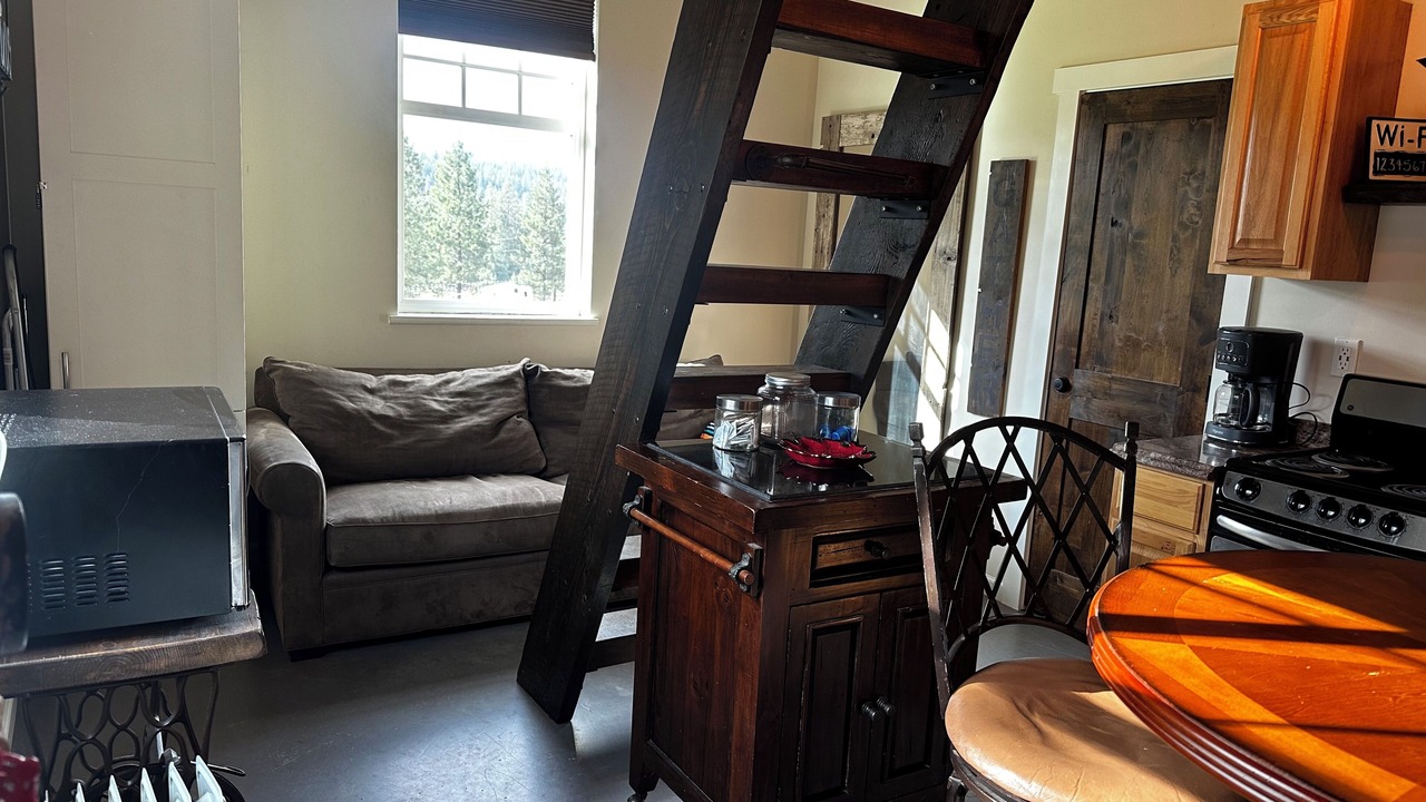 Photo of Livingroom in Thorpe Westwood