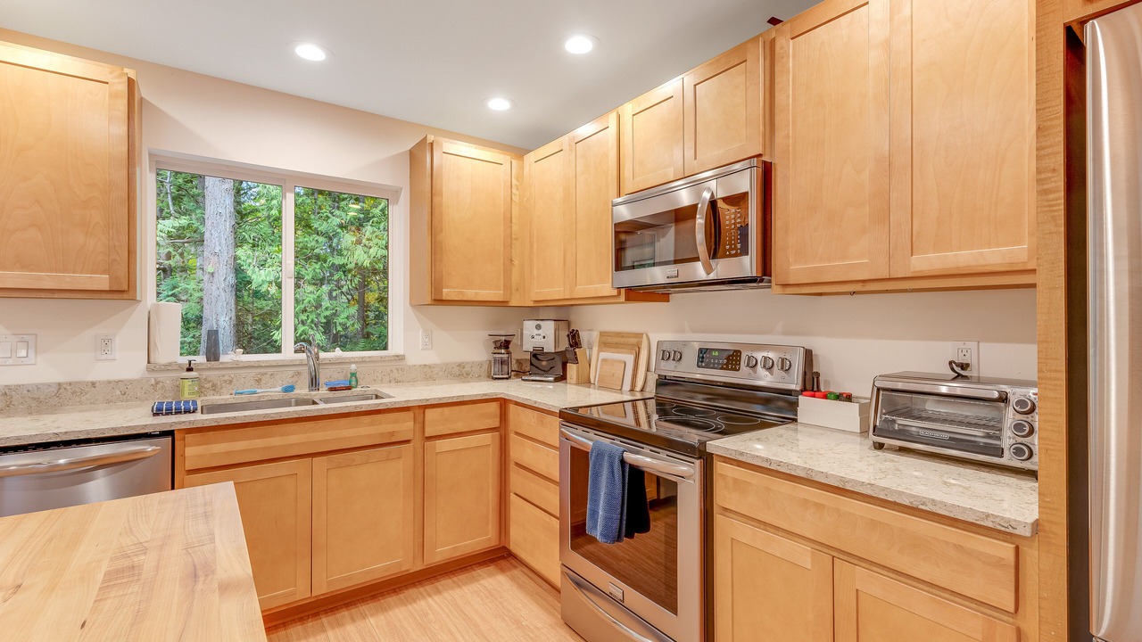 Photo of Kitchen in Eastsound