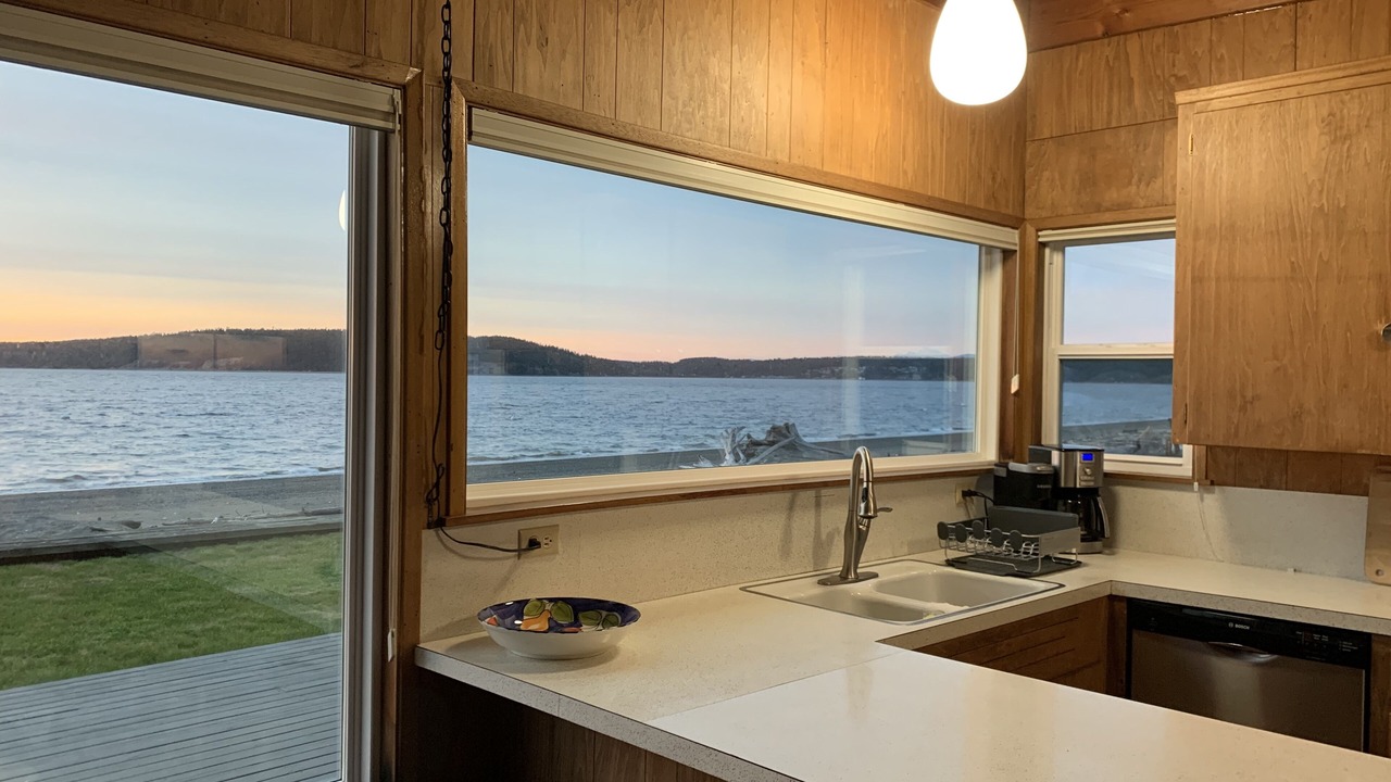 Photo of Kitchen in Langley