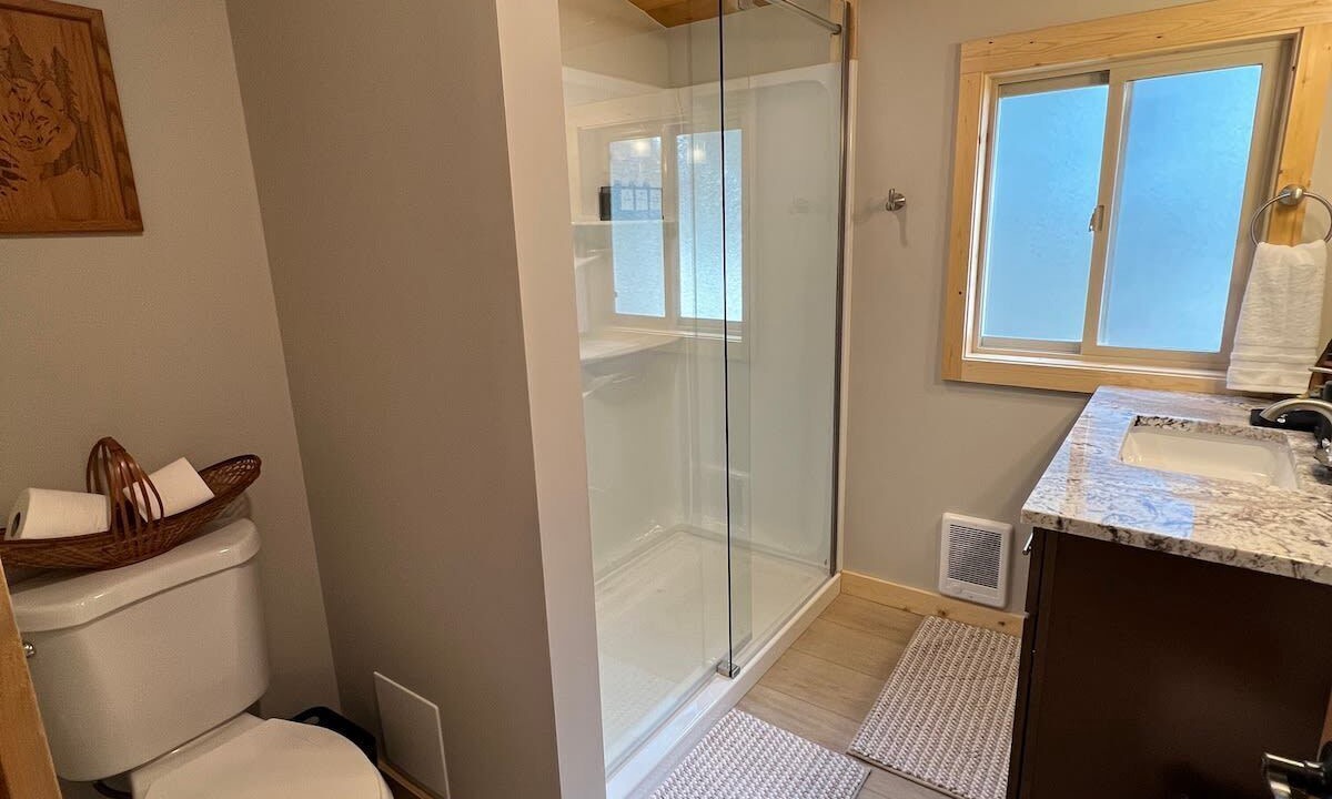 Photo of Bathroom in Valley