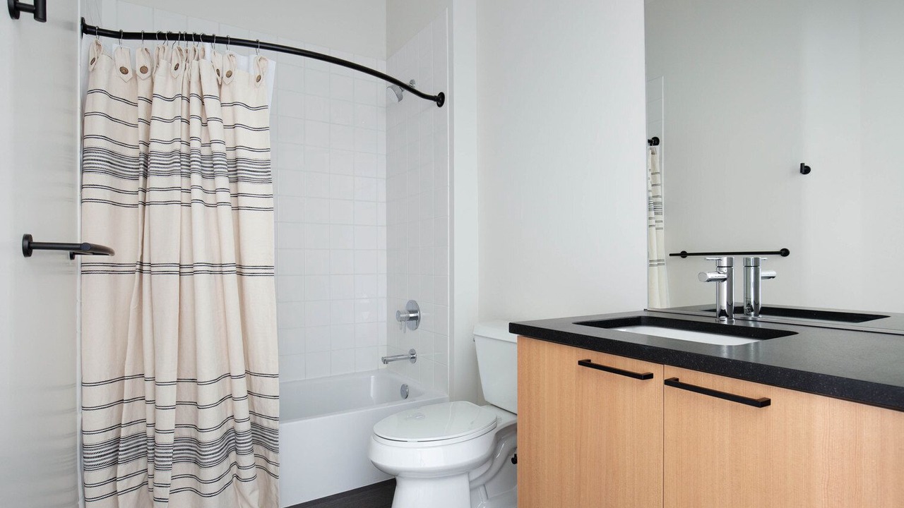 Photo of Bathroom in Broadway