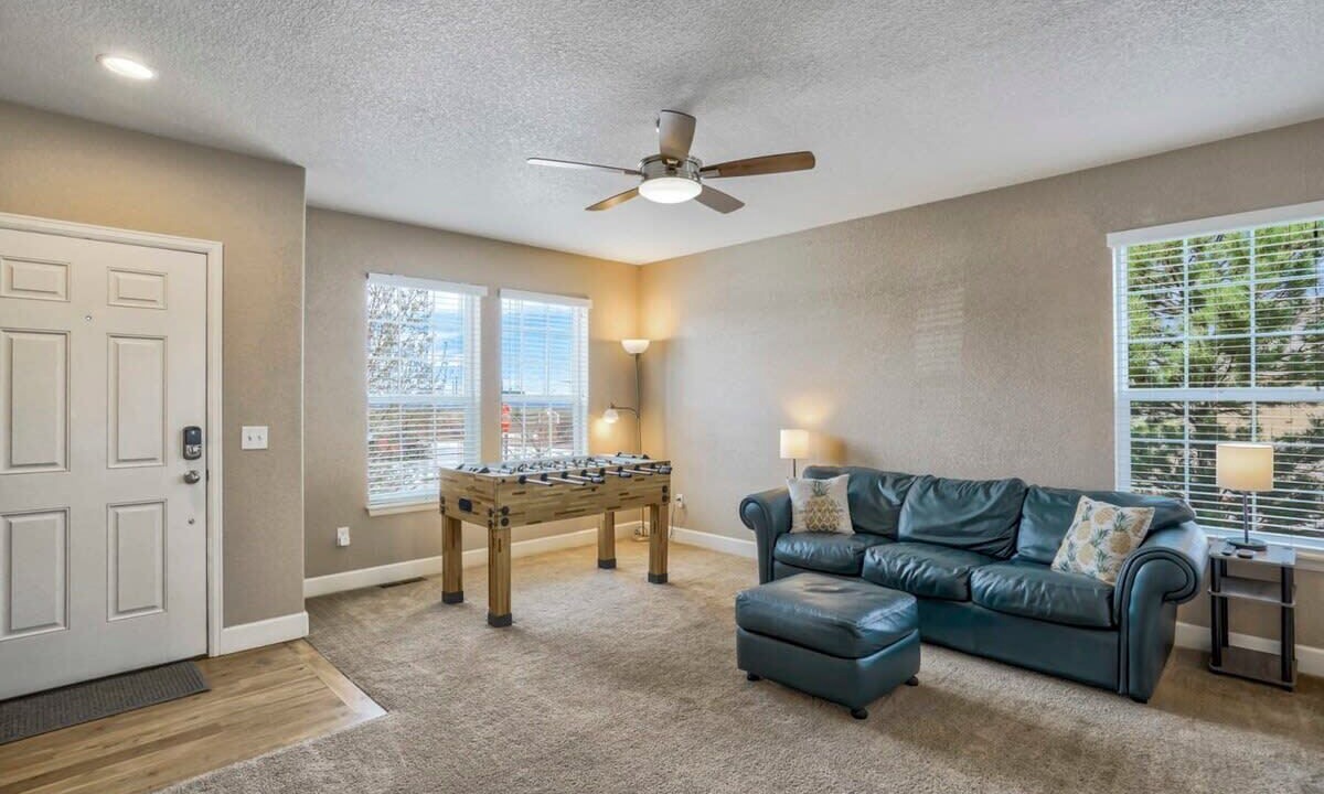 Photo of Livingroom in Peyton