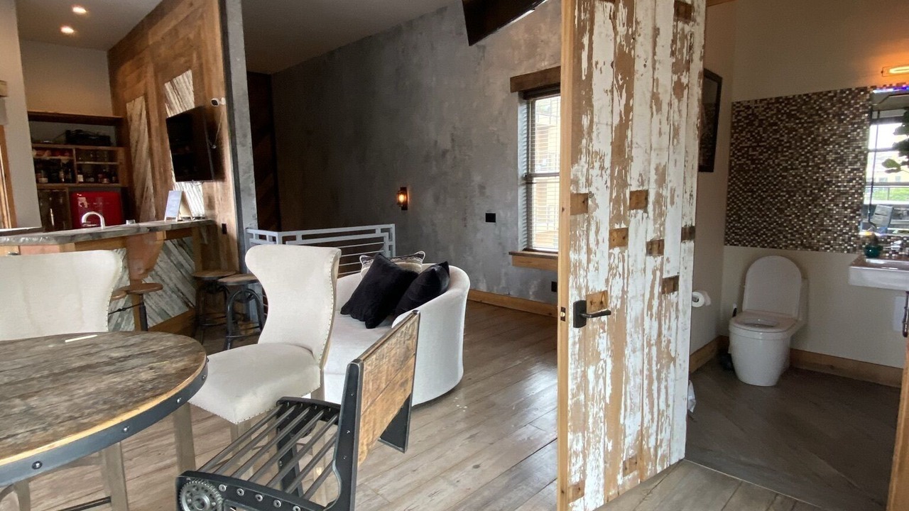 Photo of Livingroom in Downtown Oklahoma City