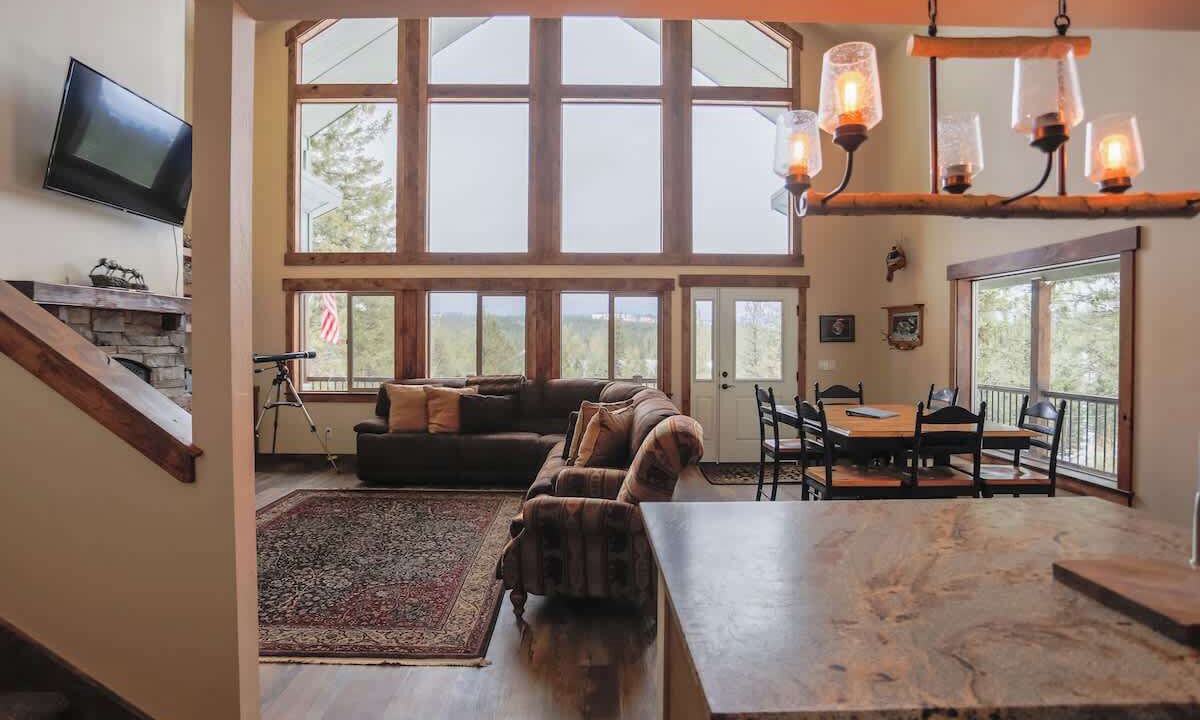 Photo of Livingroom in New Meadows