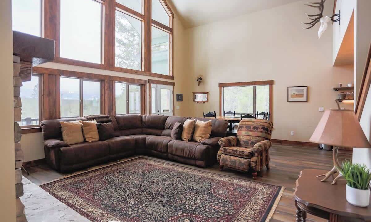 Photo of Livingroom in New Meadows