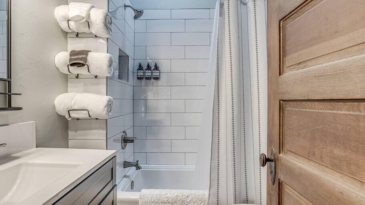 Photo of Bathroom in Guthrie