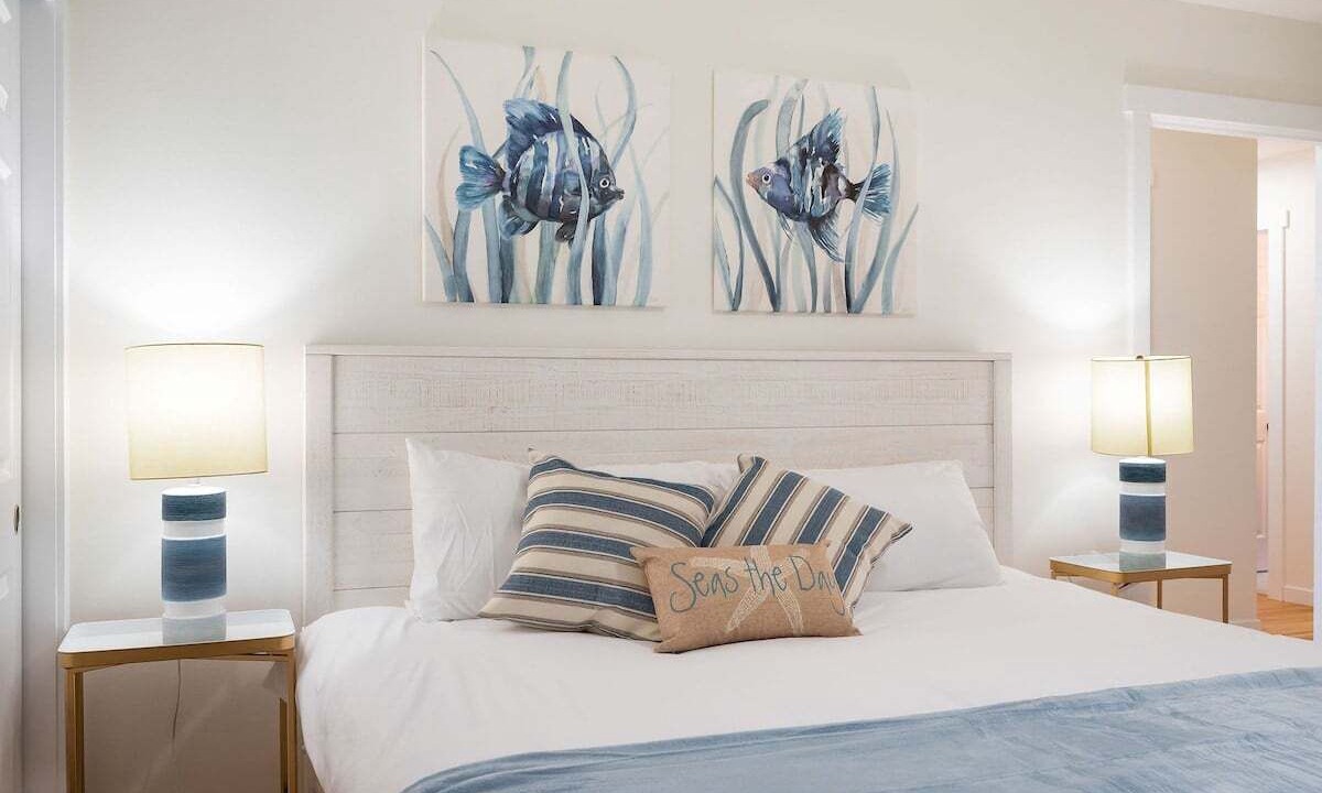 Photo of Bedroom in Oak Harbor
