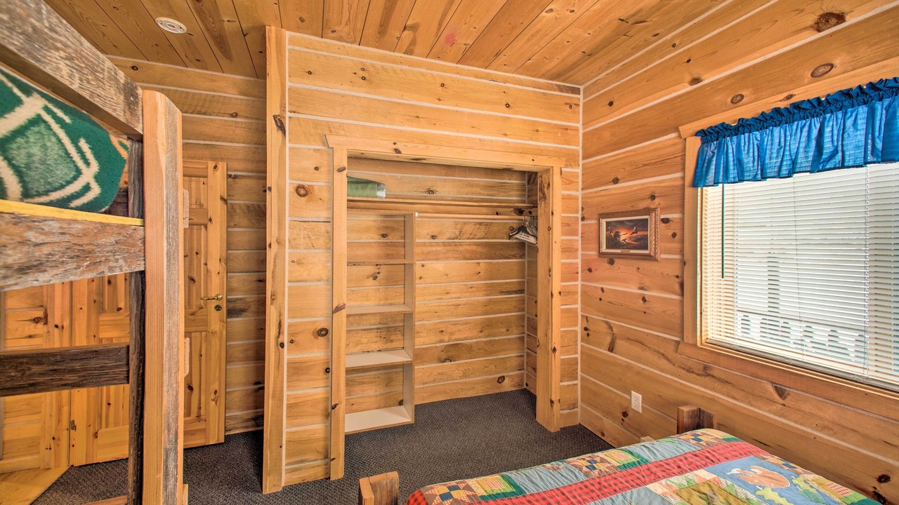 Photo of Bedroom in Putnam County