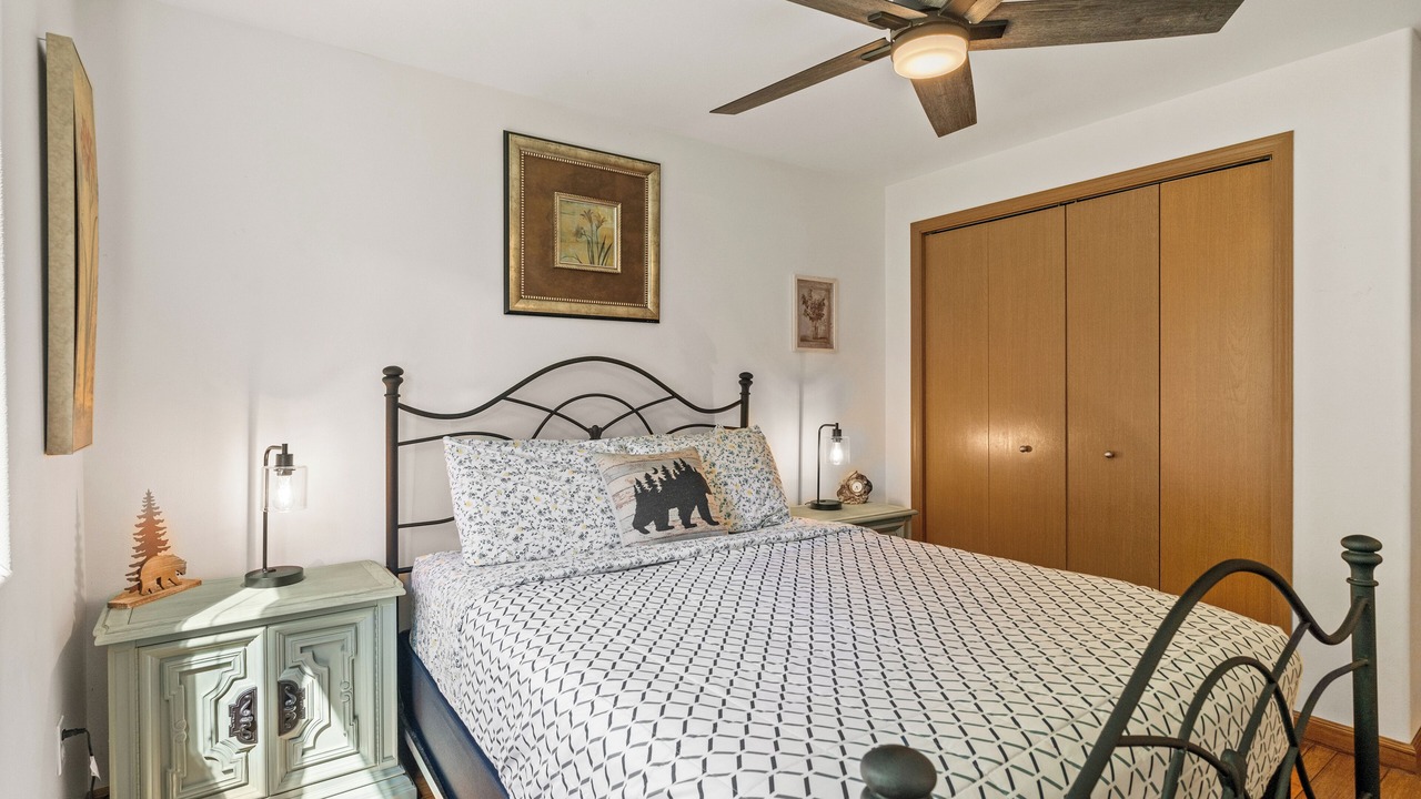 Photo of Bedroom in Packwood