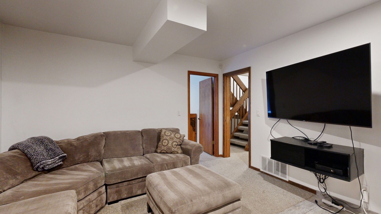 Photo of Livingroom in North Park City