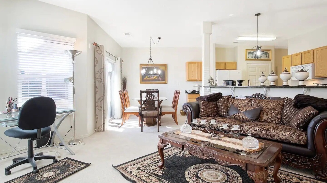 Photo of Livingroom in Northeast Heights