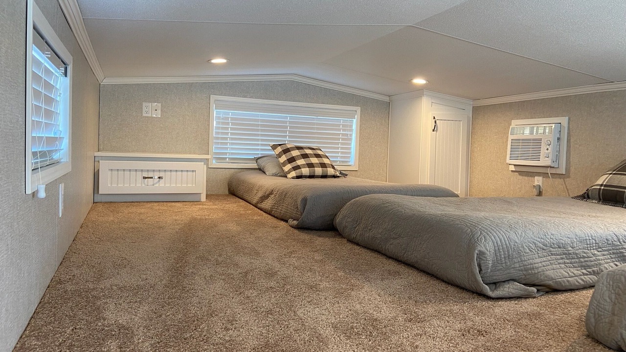 Photo of Bedroom in Wayne County