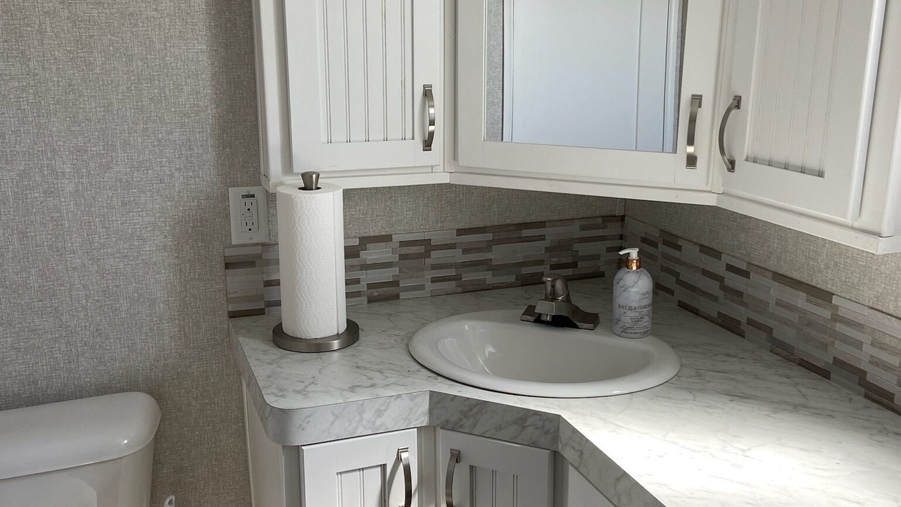 Photo of Bathroom in Wayne County