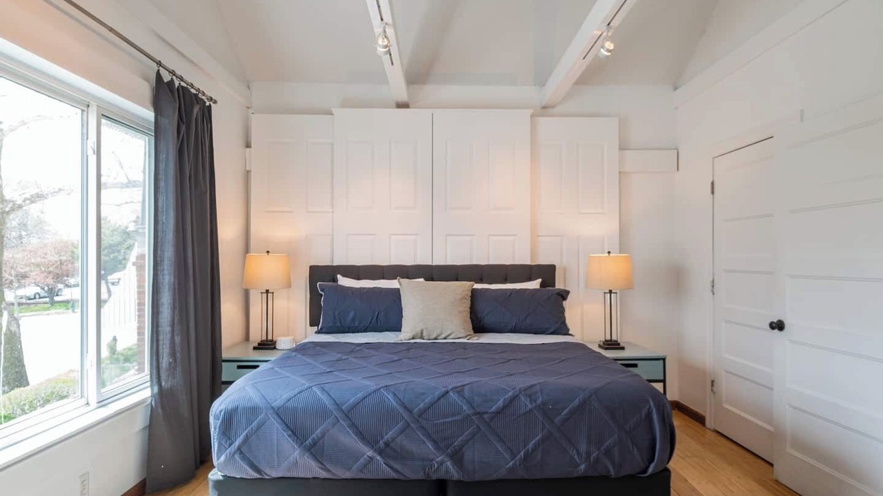 Photo of Bedroom in Westside North