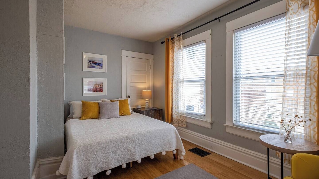 Photo of Bedroom in Westside North