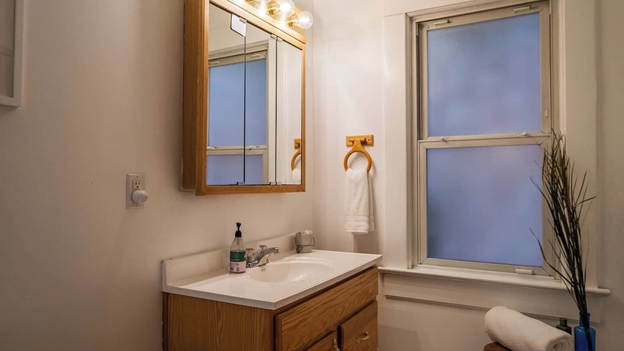 Photo of Bathroom in Westside North