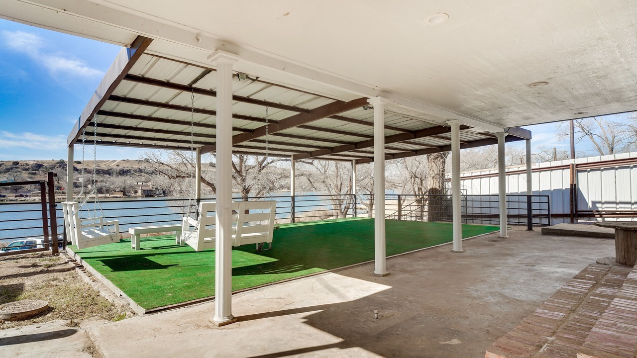 Photo of Others in Buffalo Springs