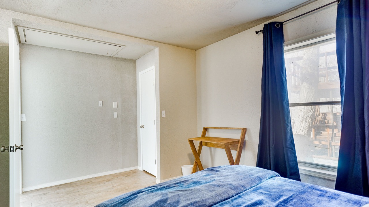 Photo of Bedroom in Buffalo Springs