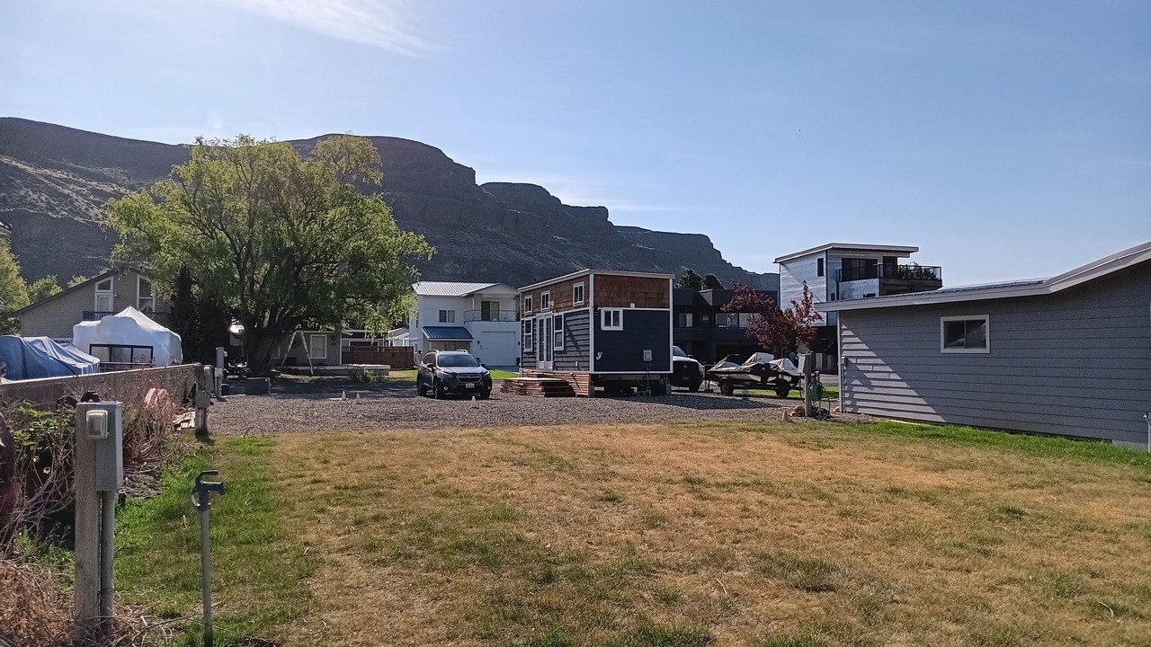 Photo of Outdoor in Sunland Estates