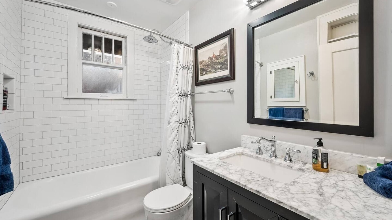 Photo of Bathroom in Washington Park West
