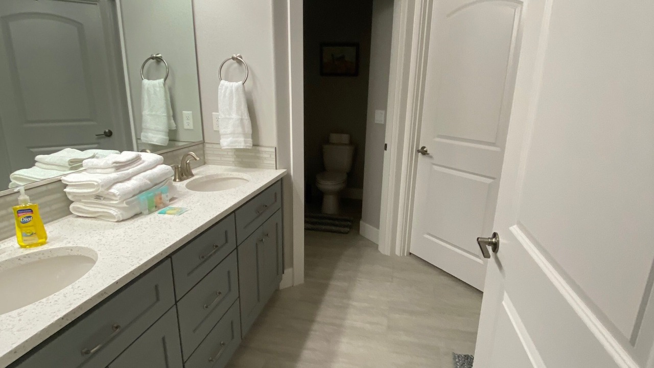 Photo of Bathroom in Pasco