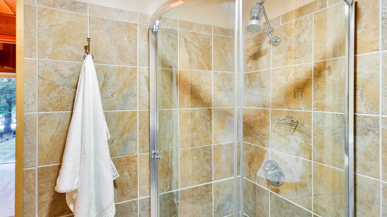 Photo of Bathroom in White Salmon