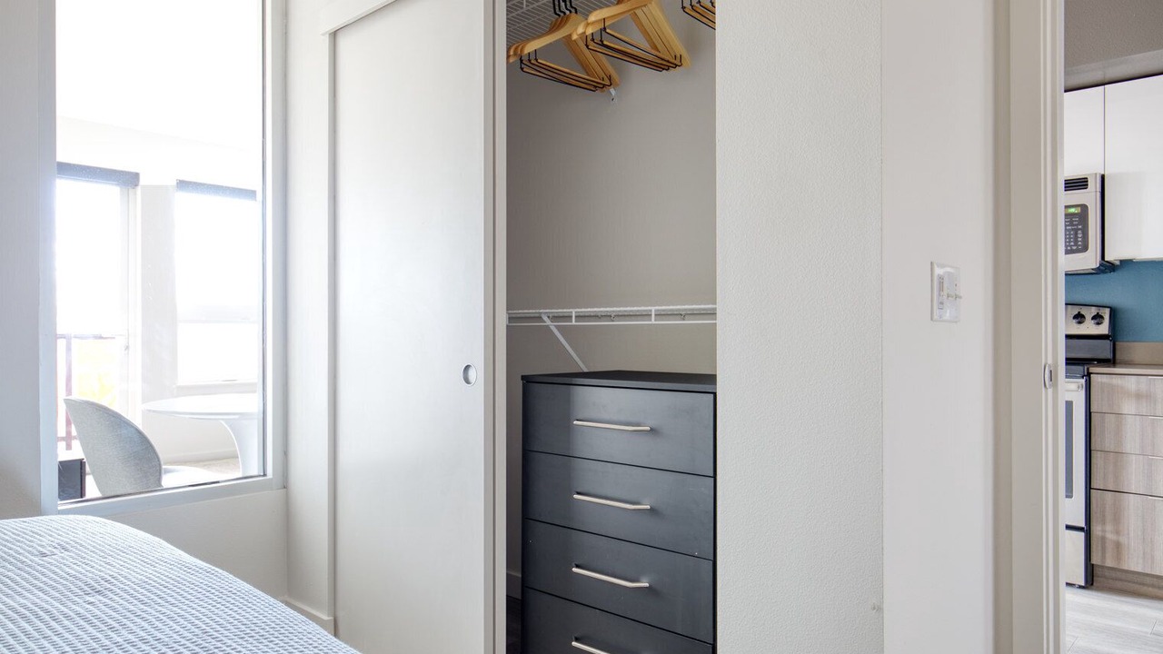 Photo of Bedroom in Broadway