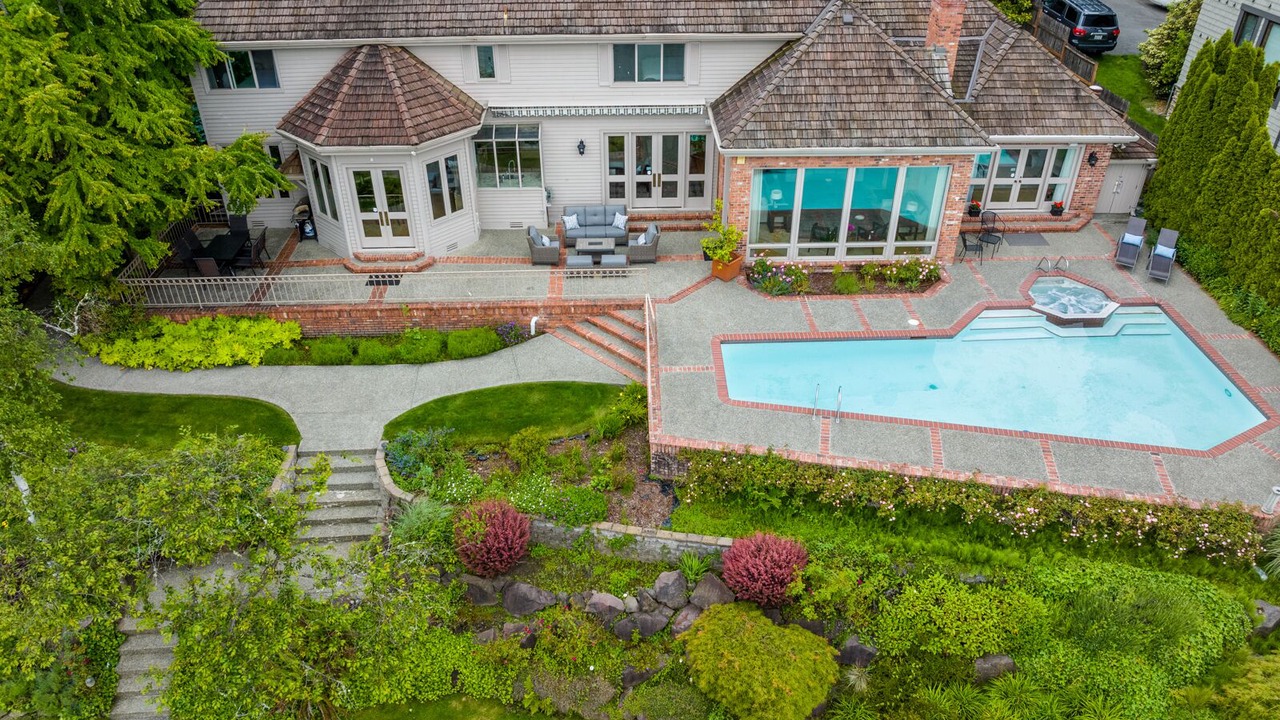 Photo of Outdoor in Mercer Island