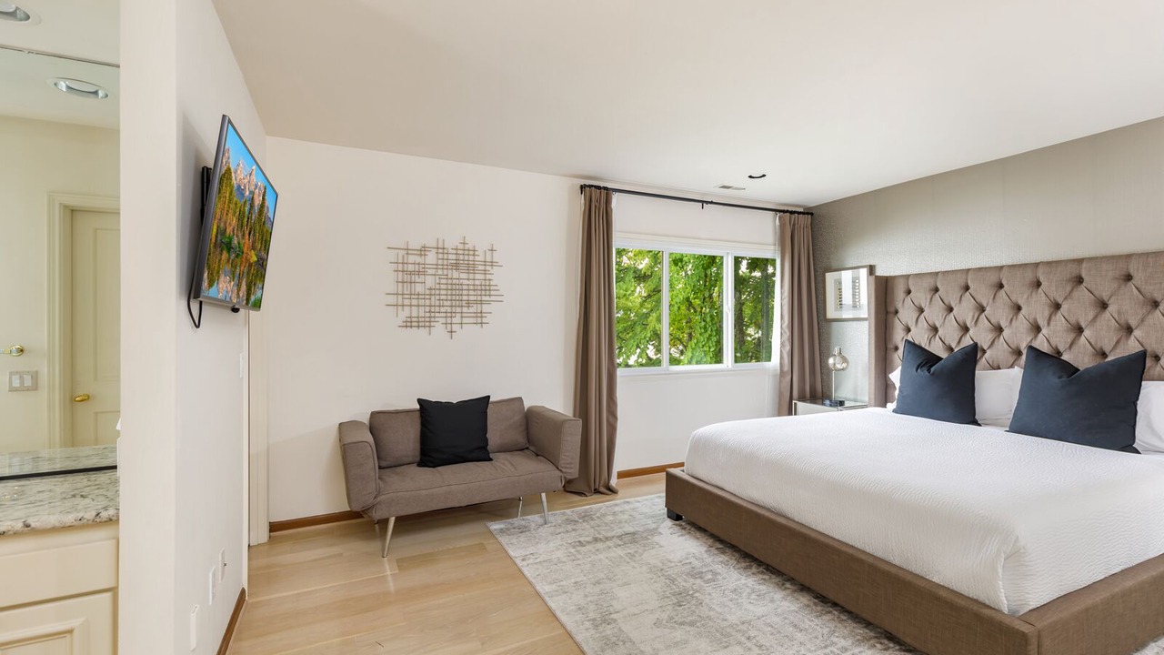 Photo of Bedroom in Mercer Island