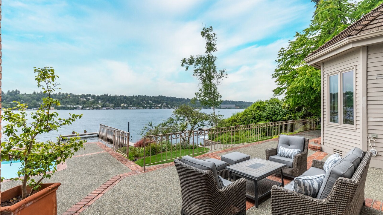 Photo of Patio Balcony in Mercer Island