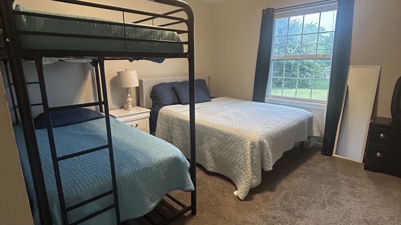 Photo of Bedroom in Maryville