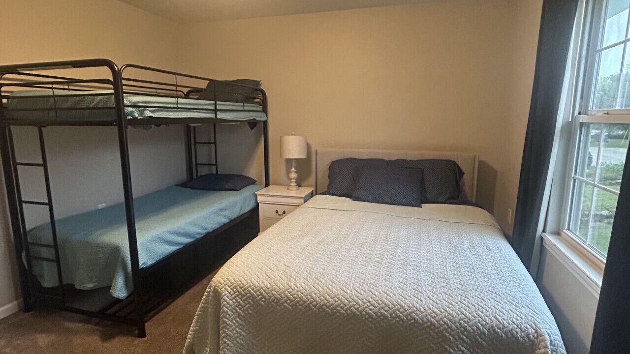 Photo of Bedroom in Maryville