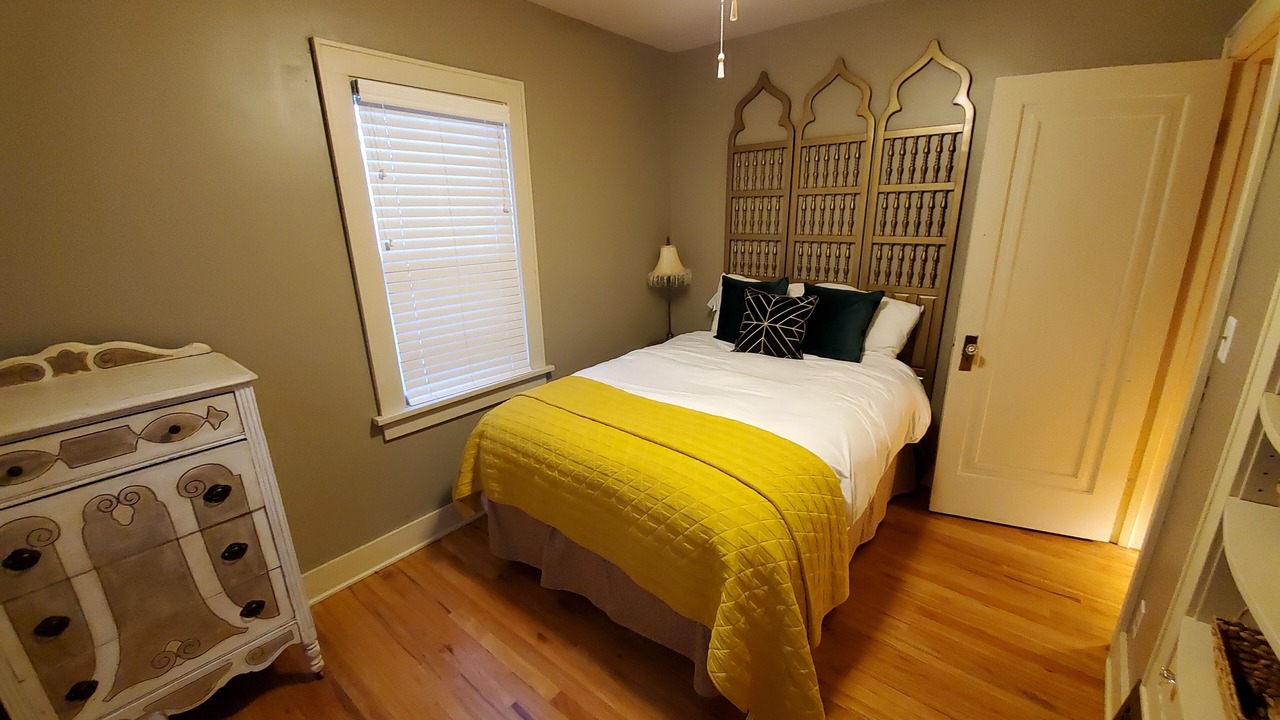 Photo of Bedroom in Benson