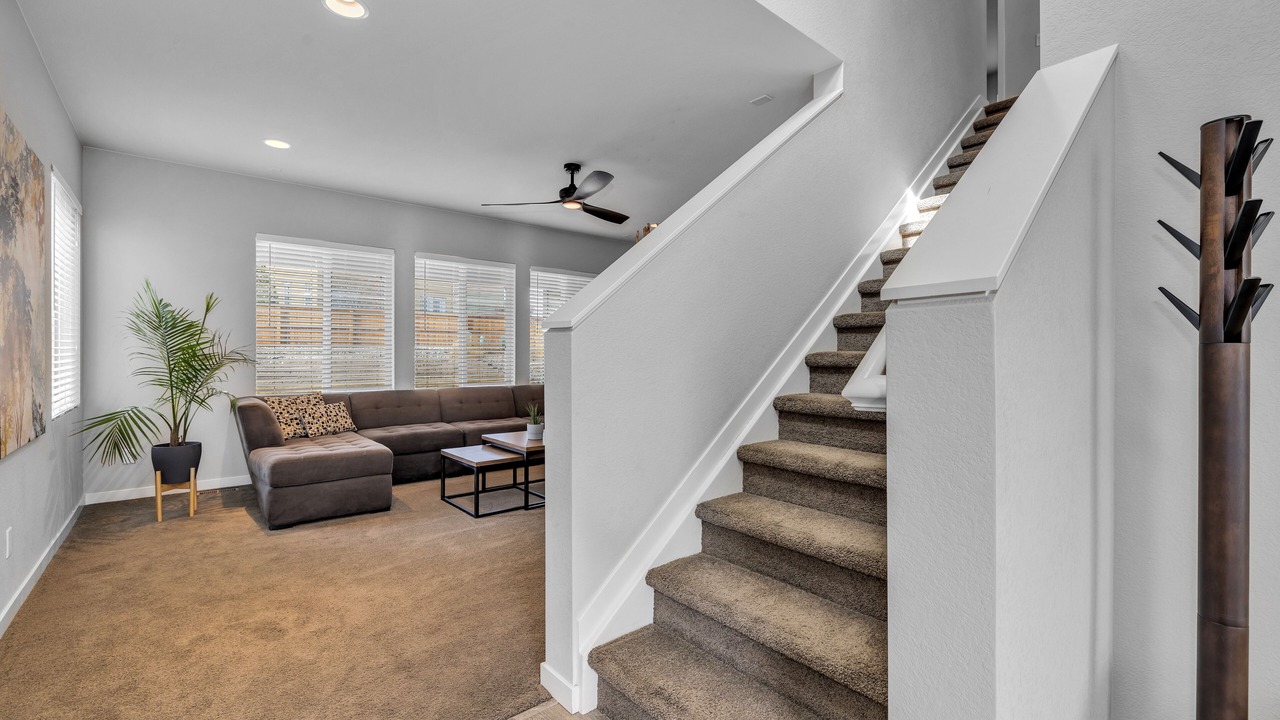 Photo of Livingroom in Parker