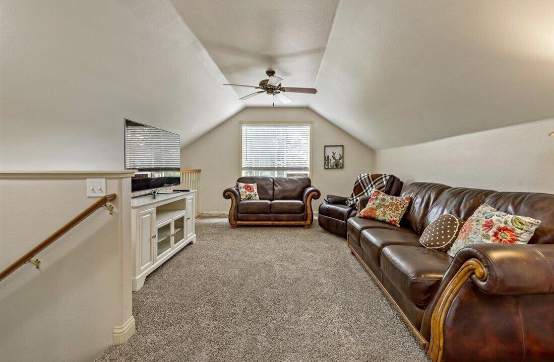 Photo of Livingroom in Gem County