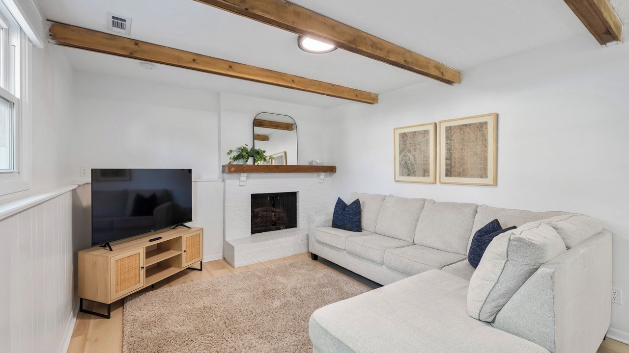 Photo of Bedroom in Des Moines